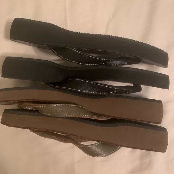 Eddie Bauer 2 leather sandals - Picture 3 of 4